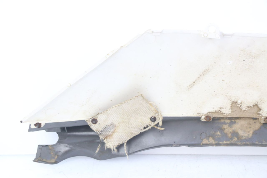 photo de RIGHT REAR SIDE PANEL SUZUKI CP 80 (1985 - 1996)