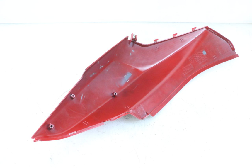 photo de RIGHT REAR SIDE PANEL SYM CROX 4T 50 (2016 - 2023) - Zoom on usage condition