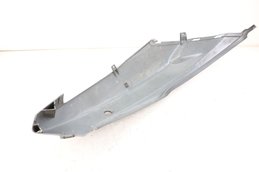 photo de Right rear side panel DAELIM A-FOUR 2T 50 (2005 - 2012)