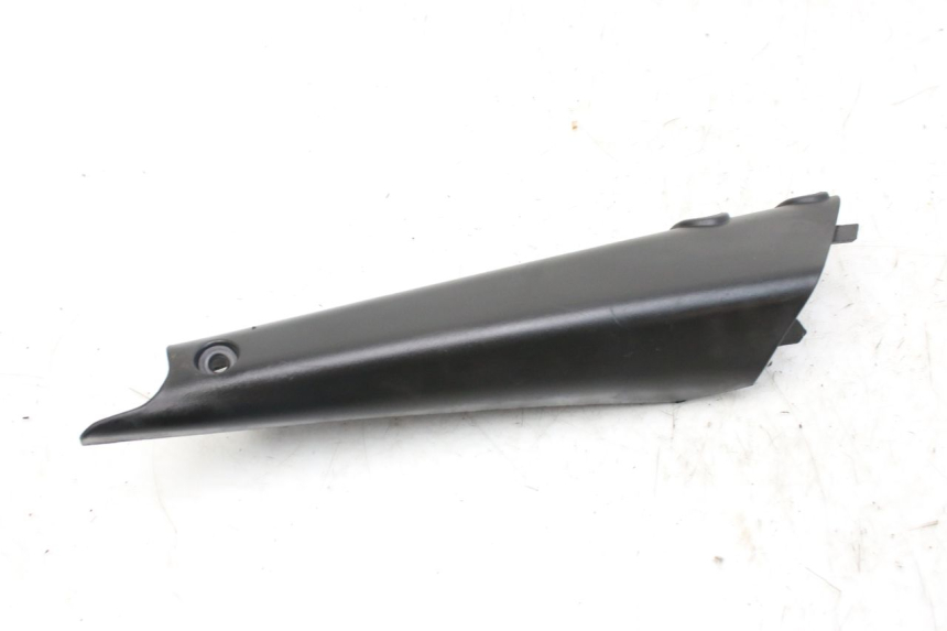 photo de RIGHT REAR SIDE PANEL DERBI GPR 50 (2004 - 2009)