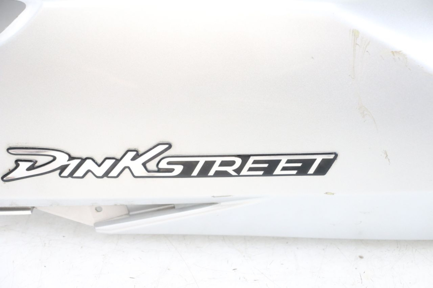 photo de RIGHT REAR SIDE PANEL KYMCO DINK STREET 125 (2009 - 2014)