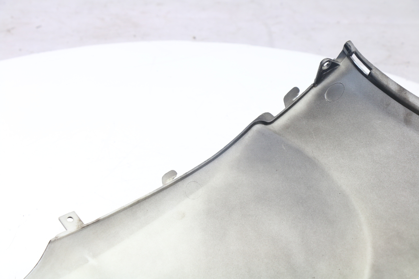 photo de REAR RIGHT PANEL SYM FIDDLE 125 (2008 - 2010)