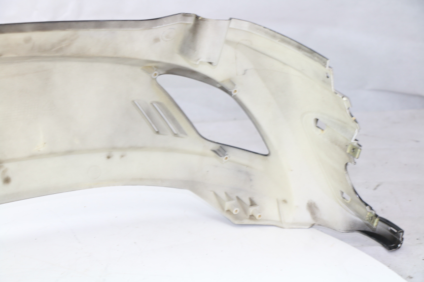 photo de REAR RIGHT PANEL SYM FIDDLE 125 (2008 - 2010)