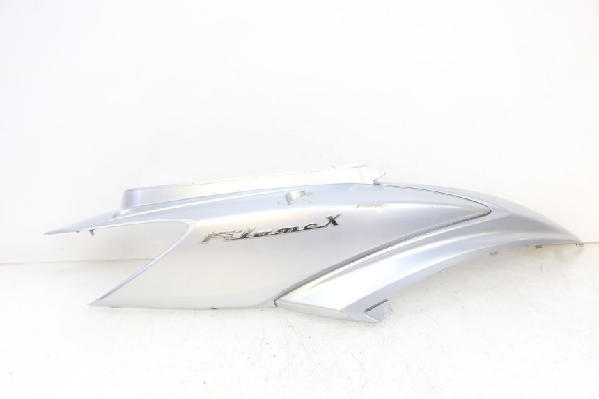 photo de REAR RIGHT PANEL MBK FLAME X 125 (2007 - 2016) - Main view