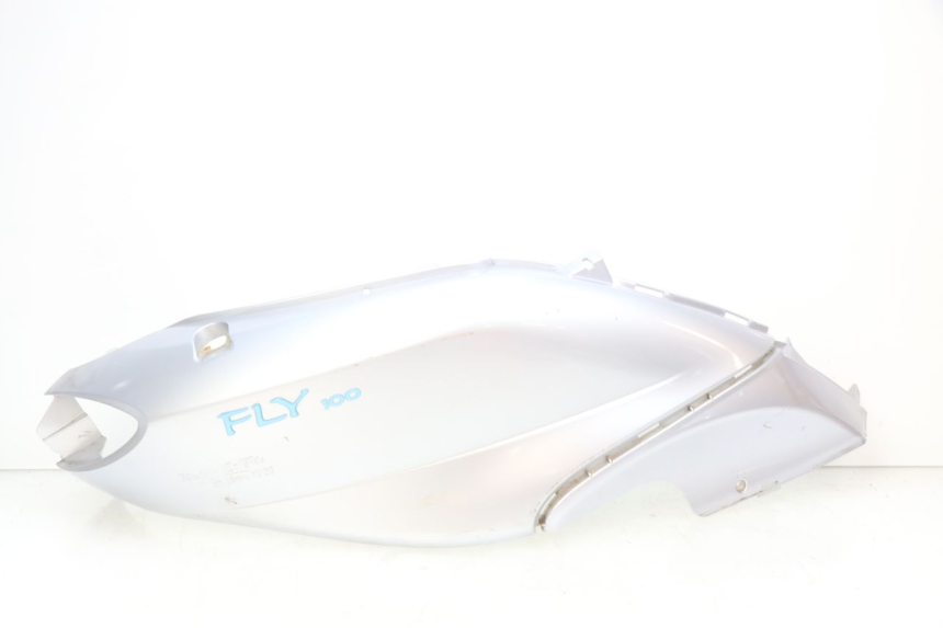 photo de RIGHT REAR SIDE PANEL PIAGGIO FLY 100 (2006 - 2010)