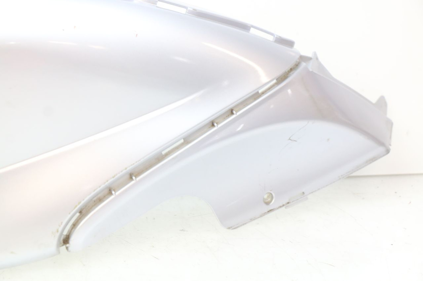 photo de RIGHT REAR SIDE PANEL PIAGGIO FLY 100 (2006 - 2010)