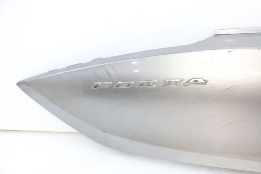 photo de REAR RIGHT PANEL HONDA FORZA ABS 300 (2013 - 2019)