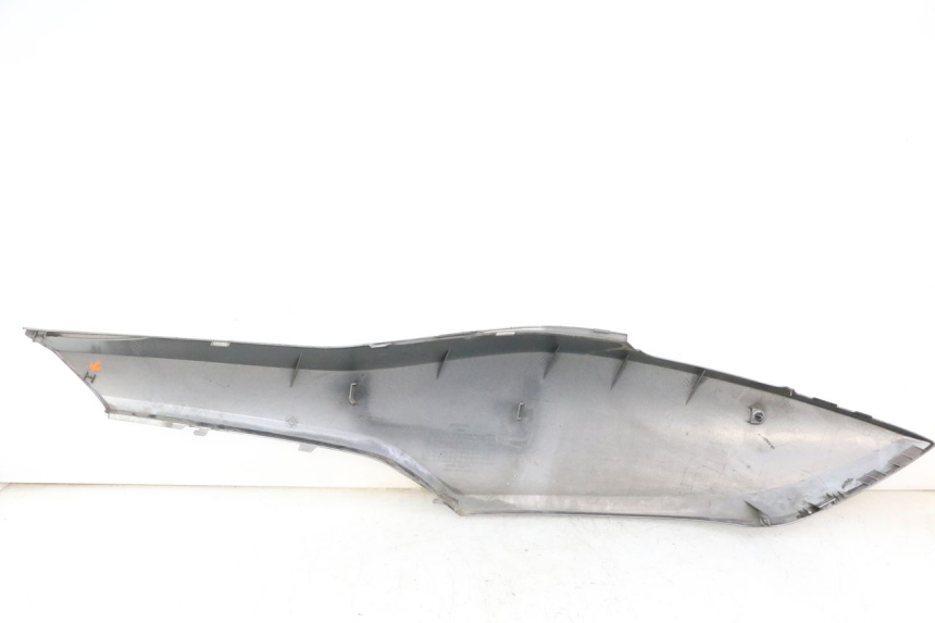 photo de REAR RIGHT PANEL HONDA FORZA ABS 300 (2013 - 2019)