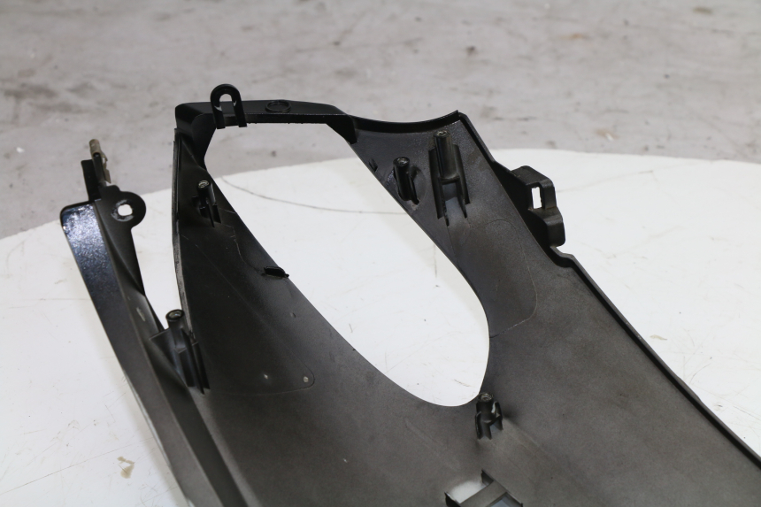 photo de REAR RIGHT PANEL KYMCO GRAND DINK 125 (2002 - 2007)