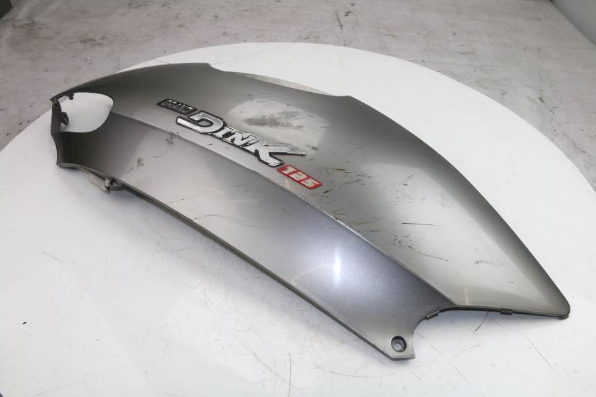 photo de REAR RIGHT PANEL KYMCO GRAND DINK 125 (2002 - 2007)