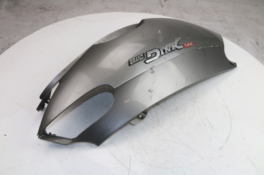 photo de REAR RIGHT PANEL KYMCO GRAND DINK 125 (2002 - 2007)