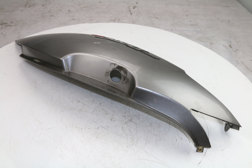 photo de REAR RIGHT PANEL KYMCO GRAND DINK 125 (2002 - 2007)