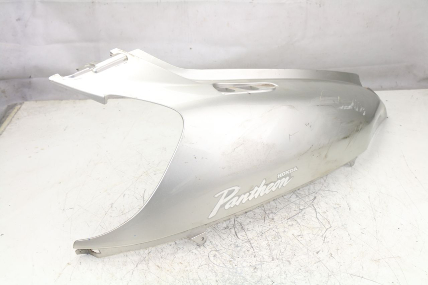 photo de RIGHT REAR SIDE PANEL HONDA FES PANTHEON 2T 125 (1998 - 2002)