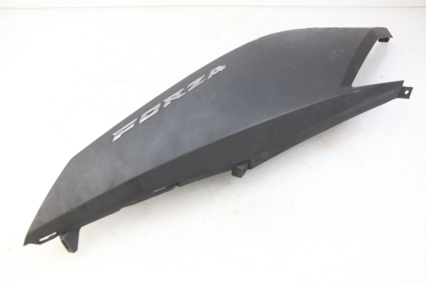 photo de RIGHT REAR SIDE PANEL HONDA FORZA 125 (2015 - 2016)