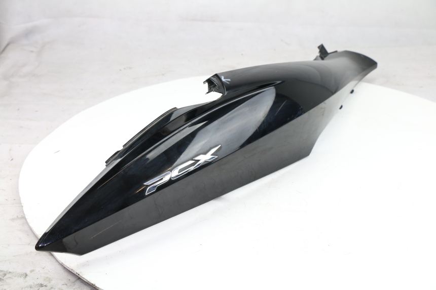 photo de RIGHT REAR SIDE PANEL HONDA PCX (JF47) 125 (2012 - 2013)