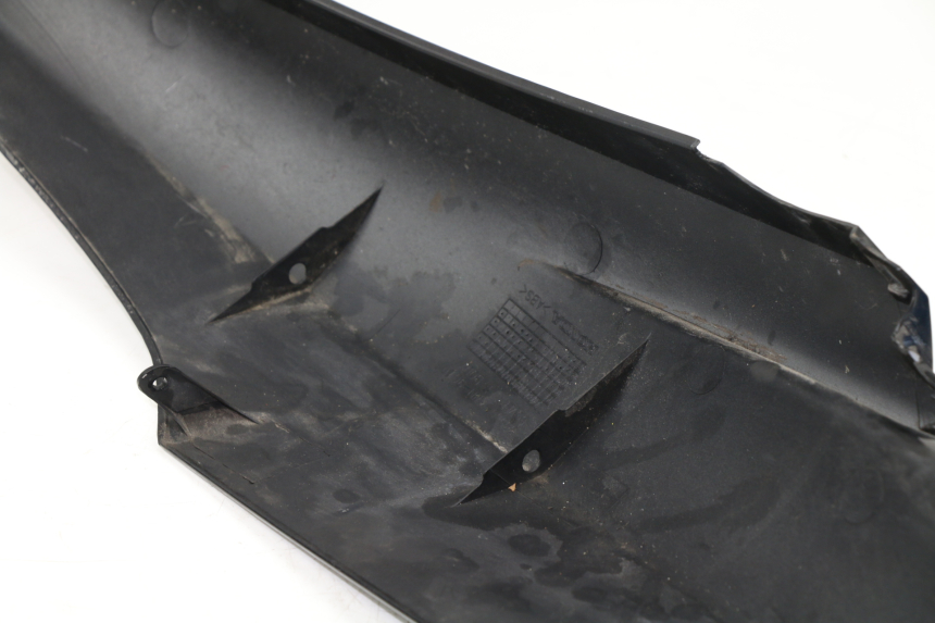 photo de RIGHT REAR SIDE PANEL HONDA PCX (JF47) 125 (2012 - 2013)