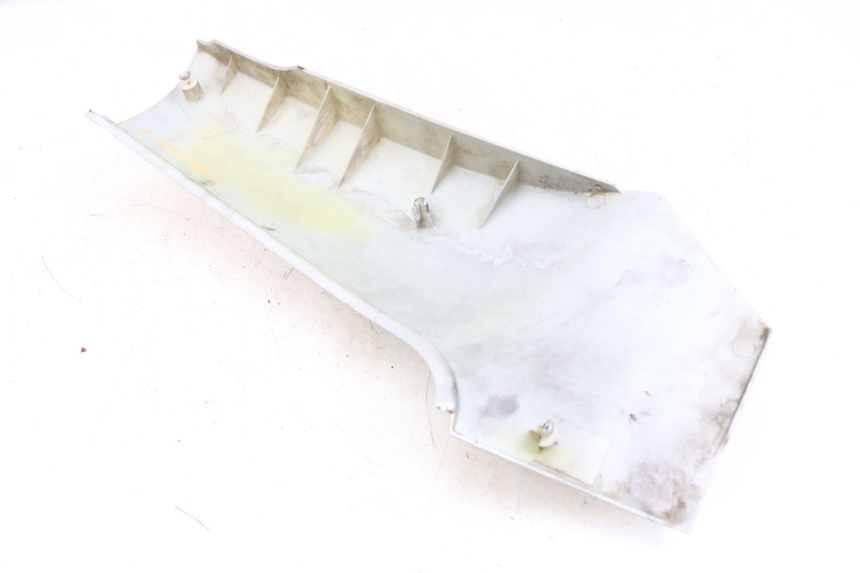 photo de REAR RIGHT PANEL HYOSUNG GF 125 (2001 - 2005)