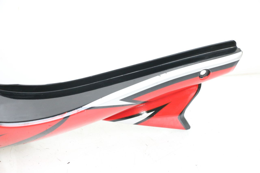 photo de REAR RIGHT PANEL HYOSUNG GTR 125 (2006 - 2008)