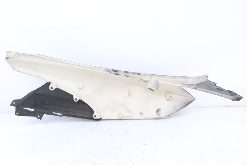 photo de RIGHT REAR SIDE PANEL JM MOTORS EVOLIS 4T 50 (2018 - 2022)