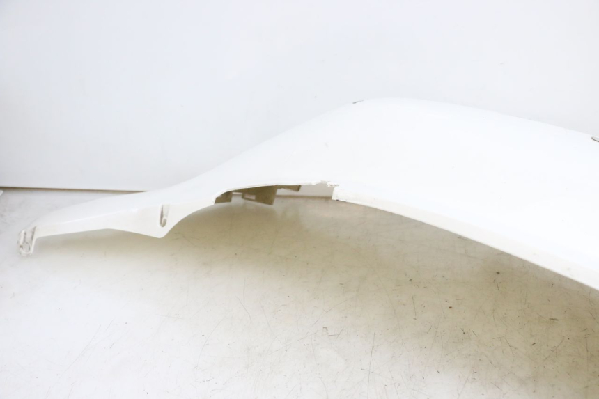 photo de RIGHT REAR SIDE PANEL JONWAY AZTRAL 125 (2008 - 2017)