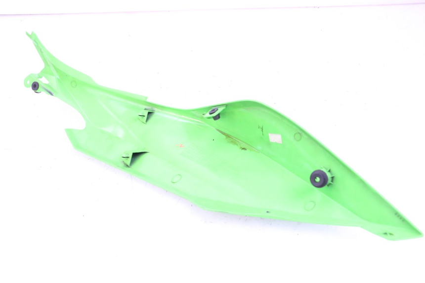 photo de REAR RIGHT PANEL KAWASAKI NINJA 400 (2018 - 2023)