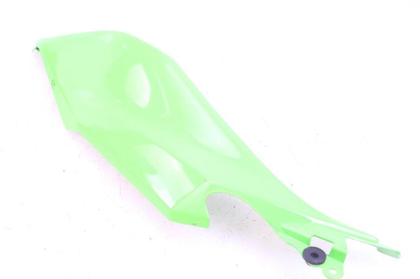 photo de REAR RIGHT PANEL KAWASAKI NINJA 400 (2018 - 2023)