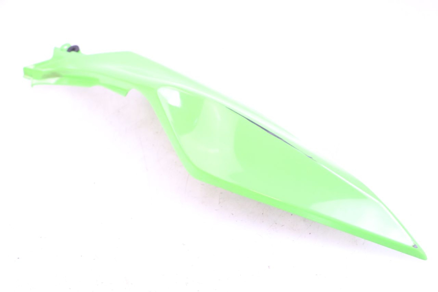 photo de REAR RIGHT PANEL KAWASAKI NINJA 400 (2018 - 2023)