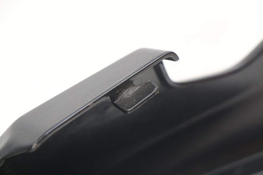 photo de RIGHT REAR SIDE PANEL KAWASAKI Z 650 (2016 - 2019)
