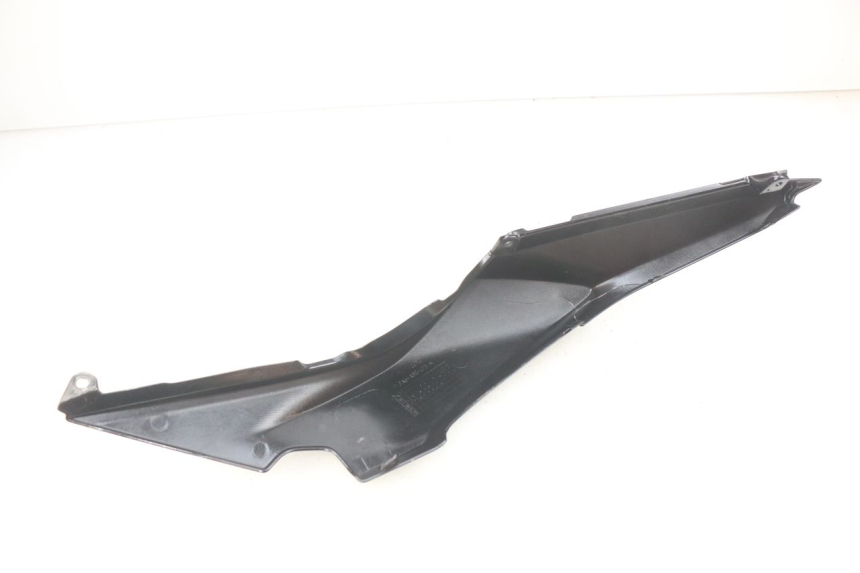 photo de RIGHT REAR SIDE PANEL KAWASAKI Z 650 (2016 - 2019)