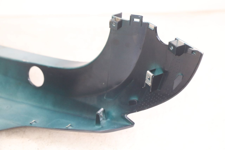 photo de RIGHT REAR SIDE PANEL KYMCO AGILITY 16+ 4T 50 (2018 - 2023)