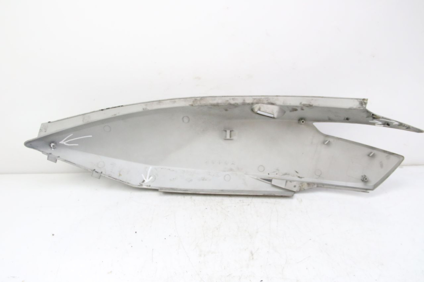 photo de RIGHT REAR SIDE PANEL KYMCO DINK STREET 125 (2009 - 2014)