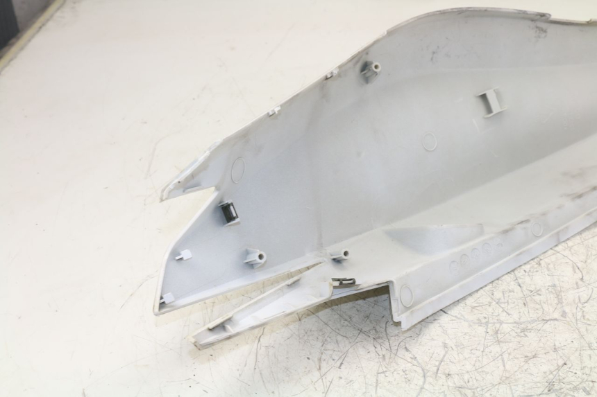 photo de REAR RIGHT PANEL KYMCO K-XCT 125 (2013 - 2017)