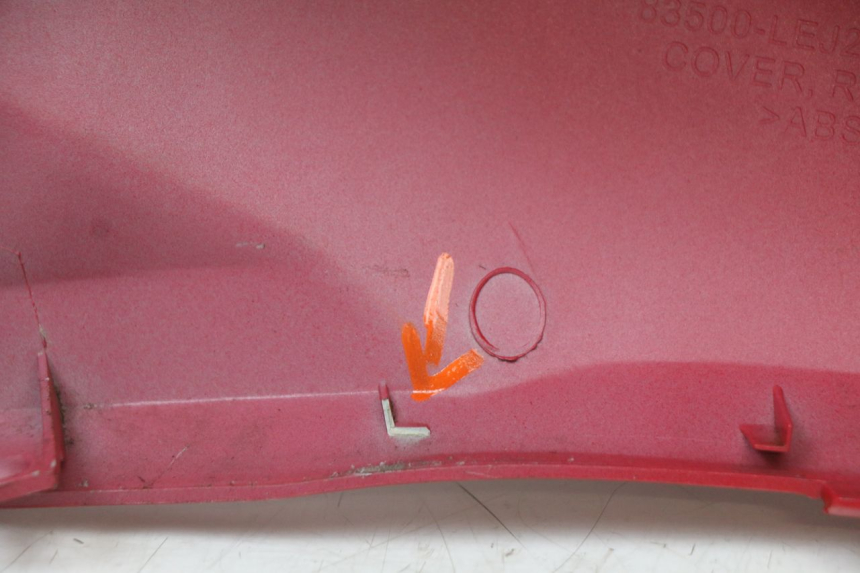 photo de REAR RIGHT PANEL KYMCO SUPER 8 4T 50 (2021 - 2024)