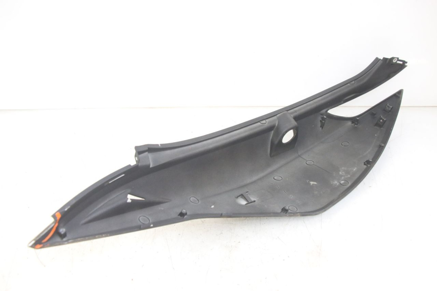 photo de REAR RIGHT PANEL KYMCO X-CITING XCITING 400 (2014 - 2018)