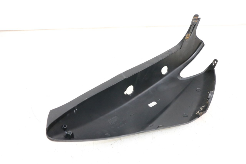 photo de REAR RIGHT PANEL MBK OVETTO ONE 2T 50 (2013 - 2017)