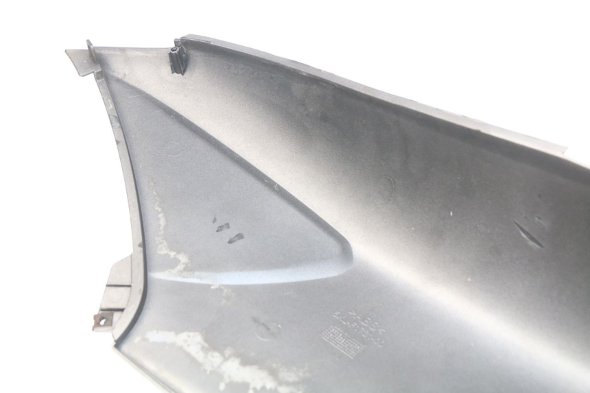 photo de REAR RIGHT PANEL MBK SKYLINER 125 (2004 - 2007)