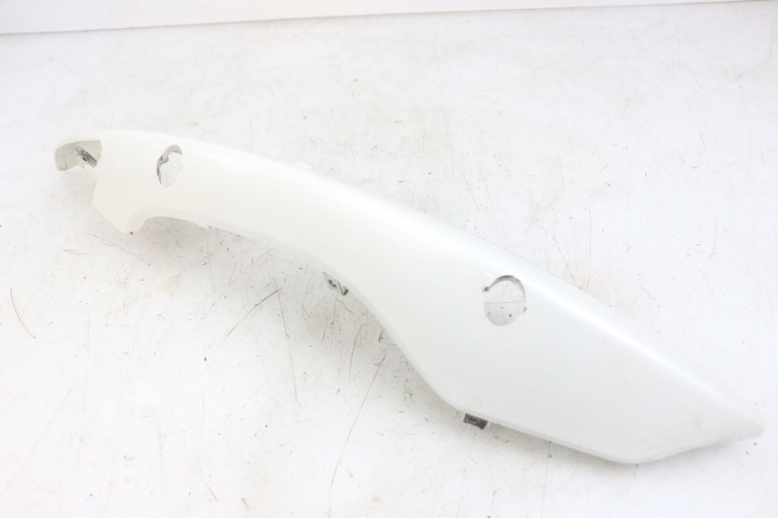 photo de REAR RIGHT PANEL MOTO GUZZI NORGE 8V GT 1200 (2011 - 2016)