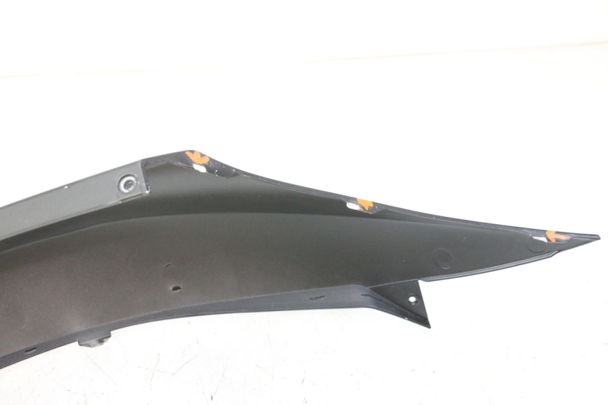 photo de REAR RIGHT PANEL PIAGGIO MP3 HPE 310 (2024 - 2025)