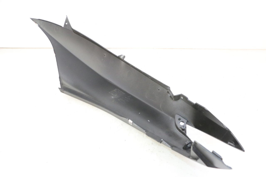 photo de REAR RIGHT PANEL PIAGGIO MP3 HPE 310 (2024 - 2025)