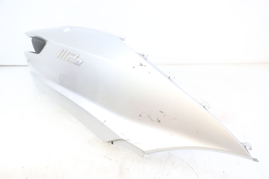 photo de RIGHT REAR SIDE PANEL PIAGGIO MP3 500 (2014 - 2016)