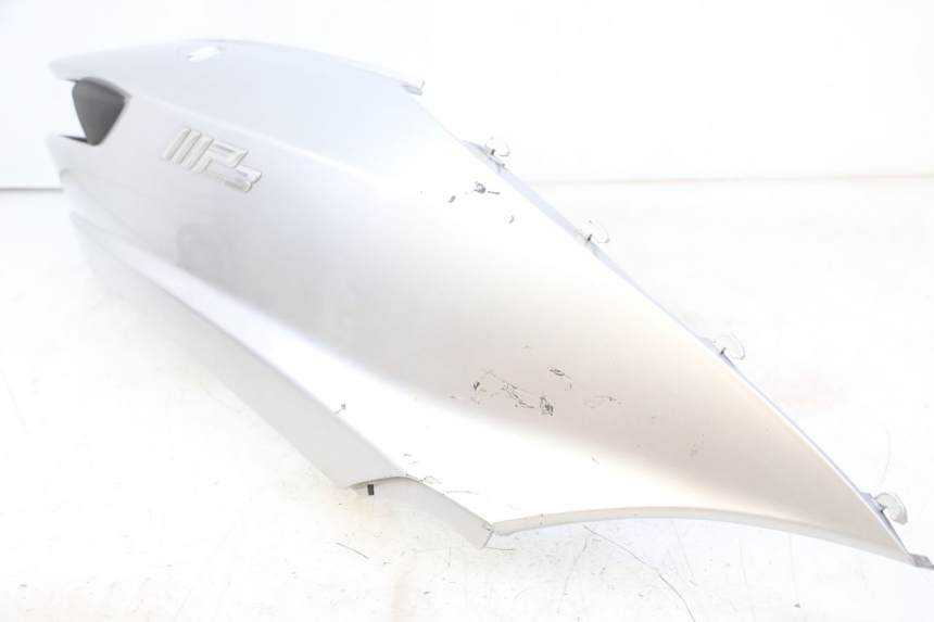 photo de RIGHT REAR SIDE PANEL PIAGGIO MP3 500 (2014 - 2016)