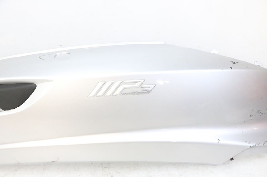 photo de RIGHT REAR SIDE PANEL PIAGGIO MP3 500 (2014 - 2016)