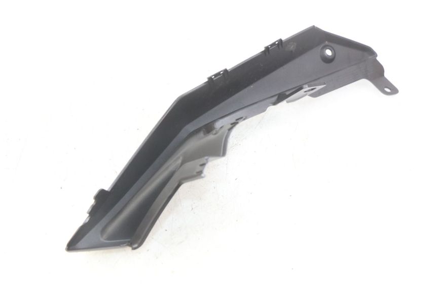 photo de RIGHT REAR SIDE PANEL YAMAHA MT ABS 125 (2014 - 2018)