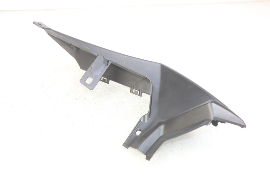 photo de RIGHT REAR SIDE PANEL YAMAHA MT ABS 125 (2014 - 2018)