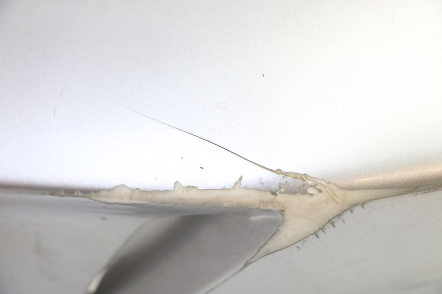 photo de REAR RIGHT PANEL PIAGGIO NEW TYPHOON 50 (2018 - 2021)