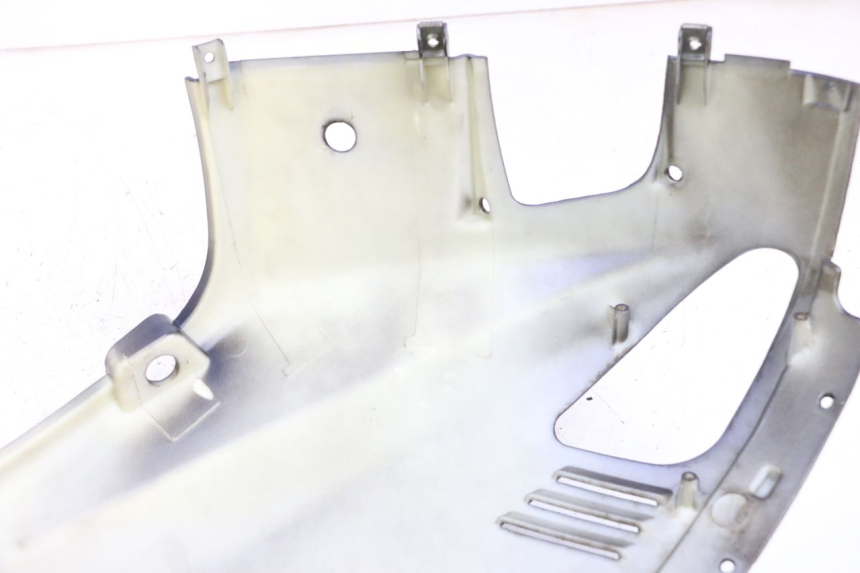 photo de REAR RIGHT PANEL JM MOTORS OLDIES GT 4T 50 (2018 - 2025) - Alternative perspective