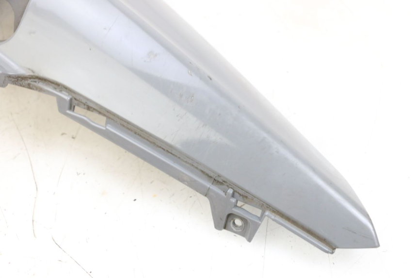 photo de REAR RIGHT PANEL SYM ORBIT III 3 4T 50 (2021 - 2025) - Distinctive features