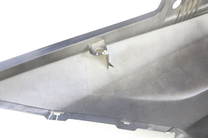 photo de RIGHT REAR SIDE PANEL PEUGEOT CITYSTAR 125 (2011 - 2017)