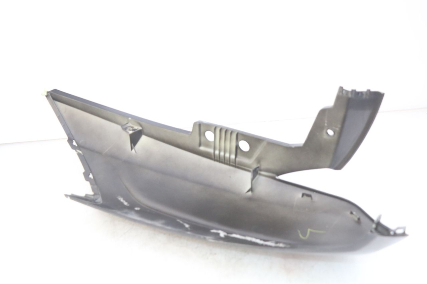 photo de RIGHT REAR SIDE PANEL PEUGEOT CITYSTAR 125 (2011 - 2017)