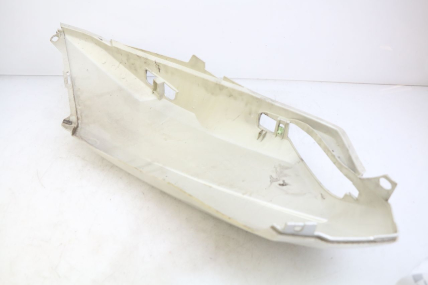 photo de RIGHT REAR SIDE PANEL PEUGEOT SATELIS 125 (2010 - 2012)